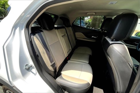 Used 2021 Buick Encore Preferred w/ Safety Package image 24
