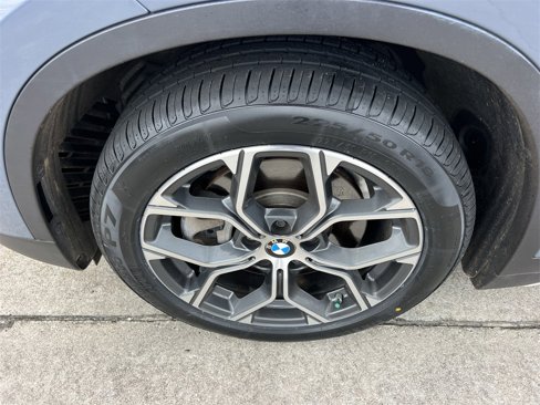Used 2021 BMW X1 xDrive28i w/ Convenience Package image 9