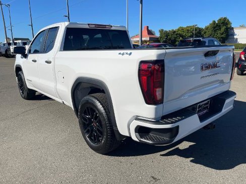 New 2026 GMC Sierra 1500 Pro w/ Graphite Edition image 7
