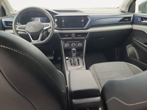 Used 2022 Volkswagen Taos SE image 3