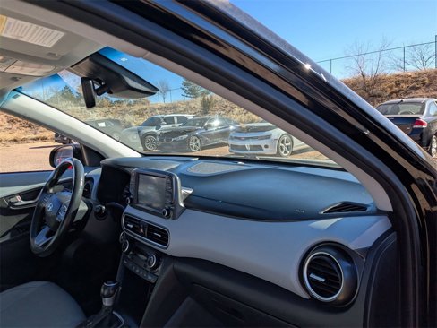 Used 2021 Hyundai Kona Ultimate w/ Cargo Package image 21