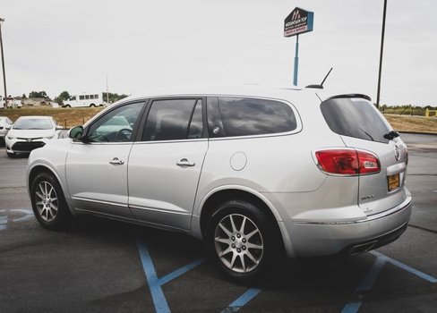 Used 2016 Buick Enclave Leather image 25