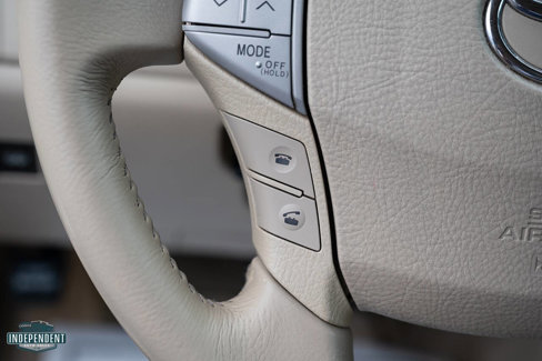 Used 2009 Toyota Avalon Limited image 25