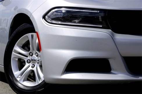 Used 2023 Dodge Charger SXT image 3