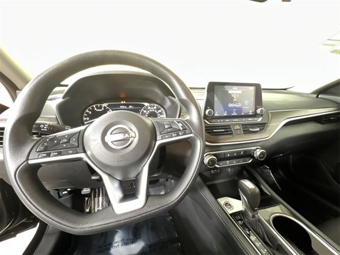 Certified 2023 Nissan Altima 2.5 SV image 11