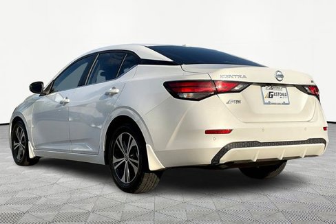 Used 2020 Nissan Sentra SV image 4