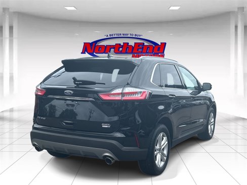 Used 2020 Ford Edge SEL w/ Cold Weather Package image 4