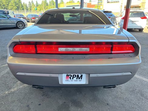 Used 2013 Dodge Challenger SXT Plus image 6