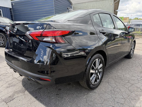 Used 2021 Nissan Versa SV image 4