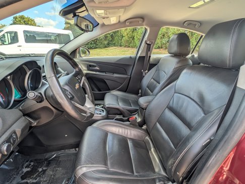 Used 2015 Chevrolet Cruze LT image 10