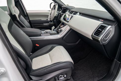 Used 2022 Land Rover Range Rover Sport SVR Carbon Edition image 41