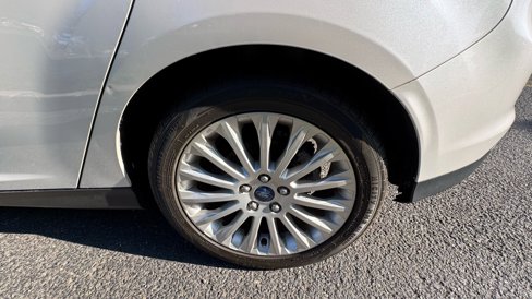 Used 2012 Ford Focus Titanium image 40