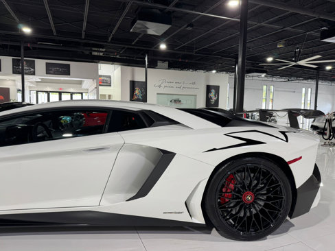 Used 2016 Lamborghini Aventador LP 750-4 Superveloce image 49