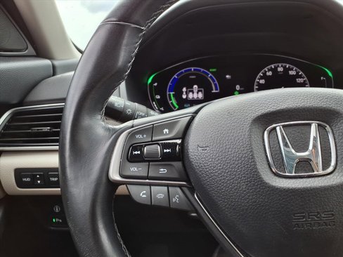 Used 2022 Honda Accord Touring image 35