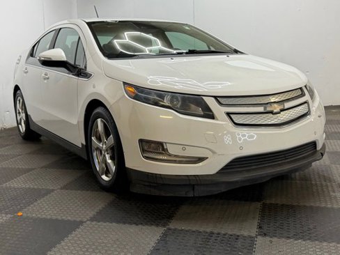 Used 2015 Chevrolet Volt Premium w/ Premium Trim Package image 1