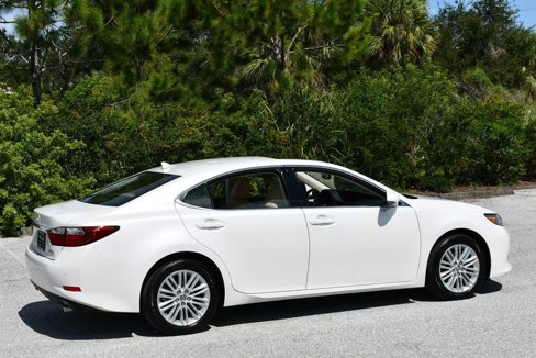 Used 2013 Lexus ES 350 image 29