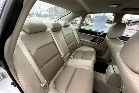 Used 2006 Subaru Outback 3.0R L.L. Bean w/ Popular Equipment Group 1E image 25