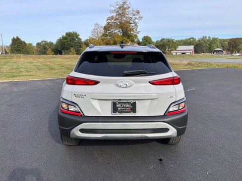 Used 2023 Hyundai Kona SEL image 6