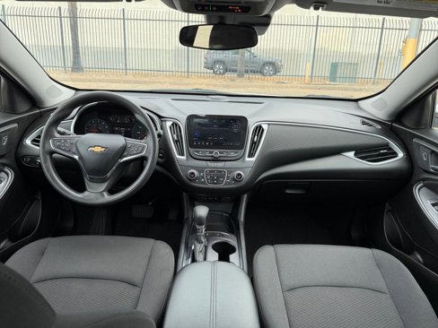 Used 2023 Chevrolet Malibu LT w/ Driver Confidence Package image 33