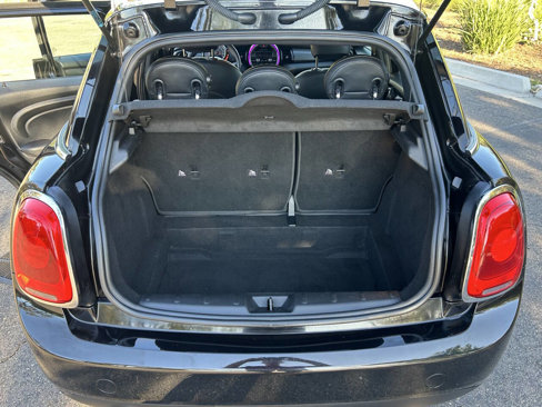 Used 2016 MINI Cooper 4-Door Hardtop image 15