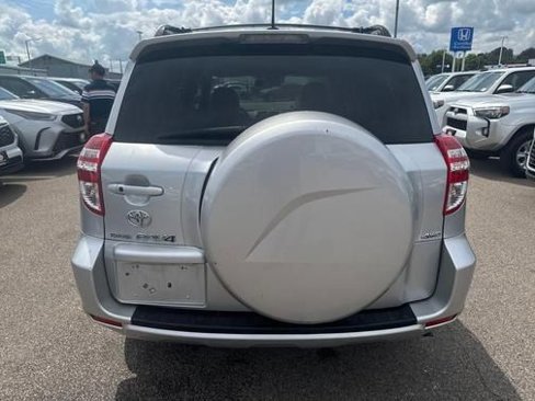 Used 2010 Toyota RAV4 Limited image 13