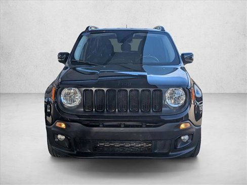 Used 2017 Jeep Renegade Altitude image 2