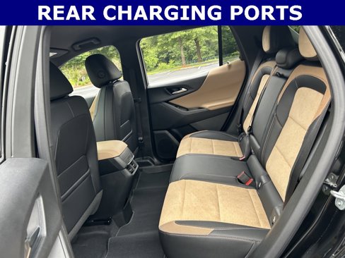 New 2026 Chevrolet Equinox ACTIV w/ Safety and Technology Package image 18