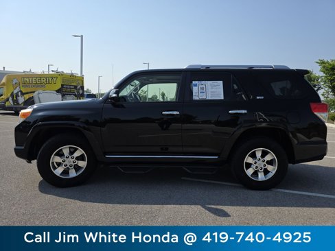 Used 2013 Toyota 4Runner SR5 image 13
