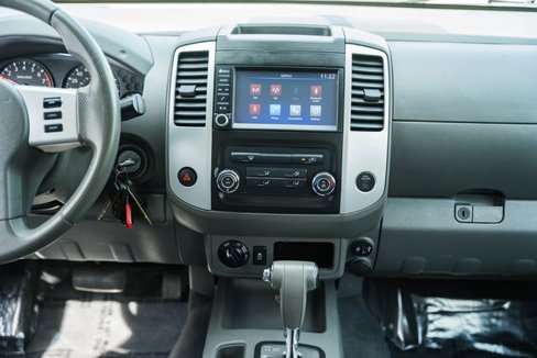 Used 2019 Nissan Frontier SV image 21