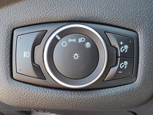 Used 2016 Ford Escape SE w/ Equipment Group 201A image 16