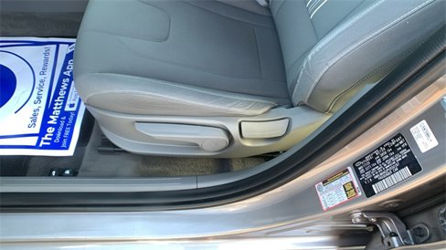 Used 2023 Hyundai Elantra SEL w/ Winter Weather Package image 12