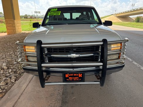 Used 1999 Chevrolet Suburban 2WD w/ Preferred Equipment Group 3 image 8
