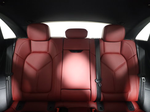 New 2025 Porsche Macan image 16