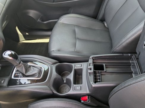 Used 2019 Nissan Rogue SL image 28