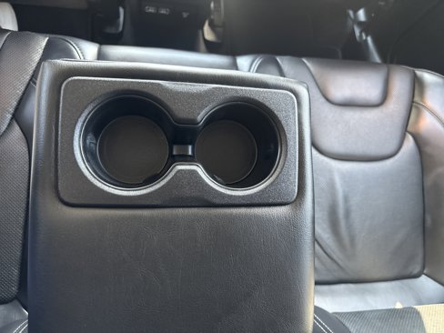 Certified 2021 Jeep Cherokee Limited image 37