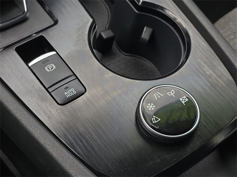 Used 2022 Nissan Rogue SV image 22