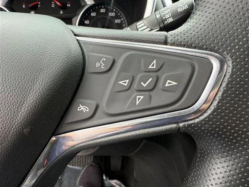 Used 2020 Chevrolet Equinox LT image 20