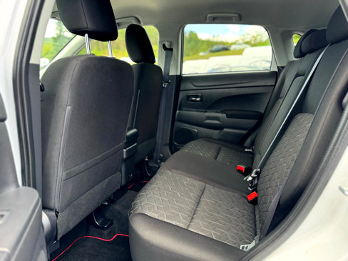Used 2024 Mitsubishi Outlander Sport AWD image 19