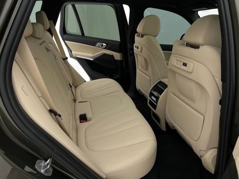 Used 2020 BMW X5 xDrive40i w/ Premium Package image 15
