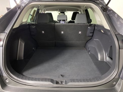 Used 2020 Toyota RAV4 LE image 24