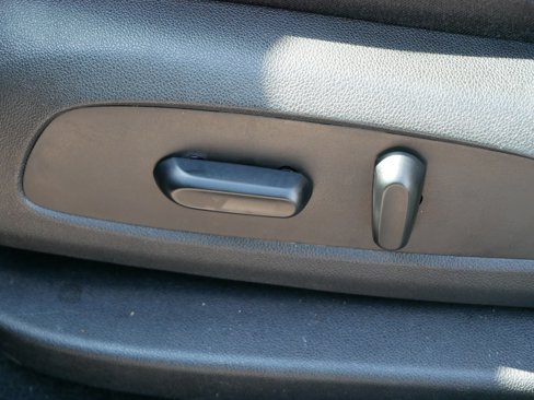 Used 2019 GMC Acadia SLE image 19