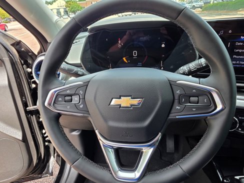 Certified 2024 Chevrolet Trax LT w/ Driver Confidence Package image 17