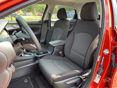 Used 2024 Kia Forte LXS w/ LXS Technology Package image 17