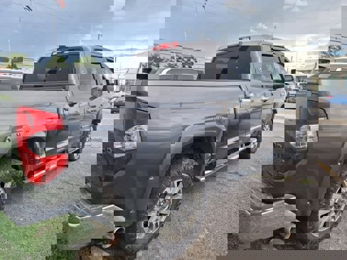 Used 2014 Toyota Tundra SR5 image 4