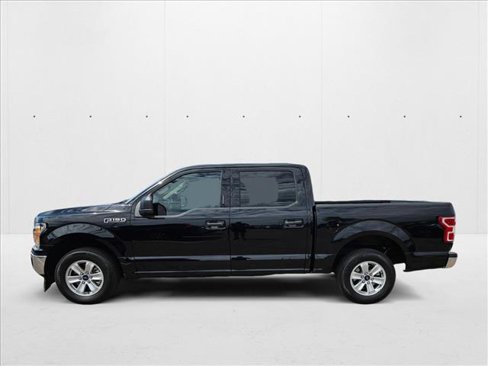 Used 2018 Ford F150 XLT w/ Trailer Tow Package image 9