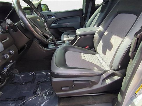 Used 2017 Chevrolet Colorado Z71 image 16