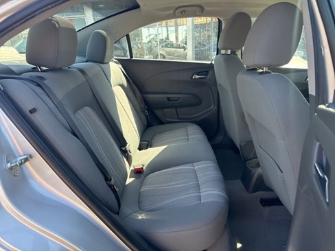 Used 2014 Chevrolet Sonic LT image 21