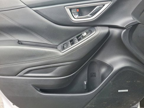 Used 2019 Subaru Forester Limited image 14