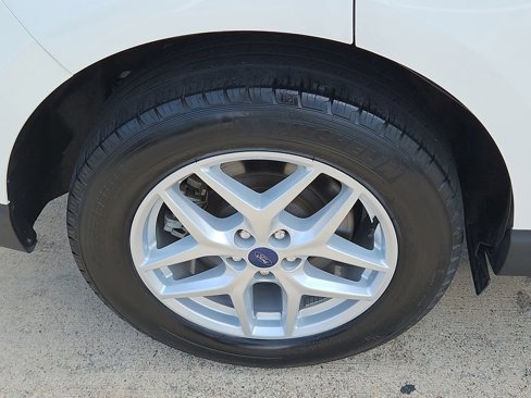 Used 2022 Ford Edge SEL w/ Convenience Package image 10