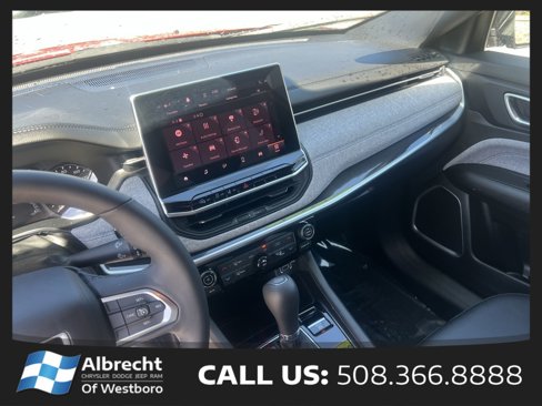 Certified 2023 Jeep Compass Latitude w/ Convenience Group image 30